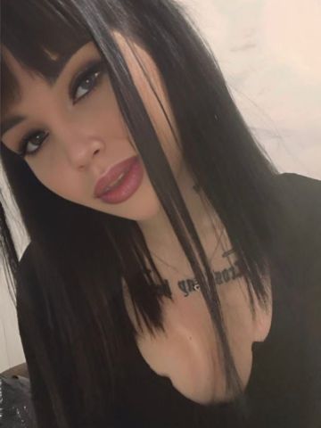 Ольга Длинноногая Блондинка